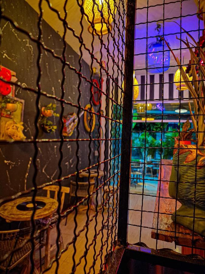 招待所 Urban Bar *
